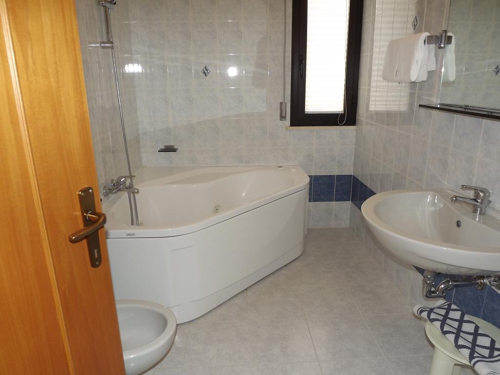 Hotel Cristina 3*